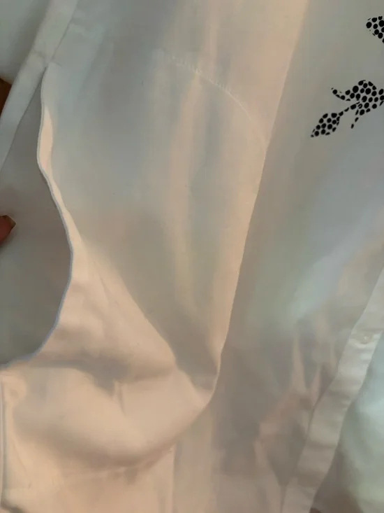 Chico's No Iron Pocketed, White and Black Leaf Print tunic Shirt 3(XL) - Picture 6 of 9